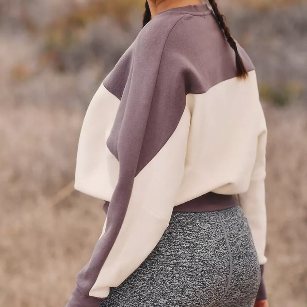 Beyond Yoga Women's Woodland Colorblock Line It Up Sweatshirt Size Medium - Picture 2 of 9